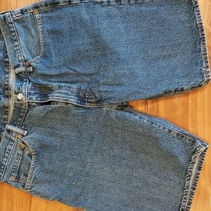 Men's Levi 505 Jean shorts, size 38